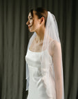 Bridal veil with pearls • Pearls edge veil