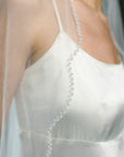 Bridal veil with pearls • Pearls edge veil
