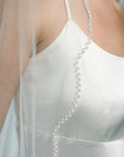 Bridal veil with pearls • Pearls edge veil