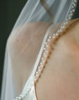 Bridal veil with pearls • Pearls edge veil