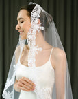 Mantilla veil • Trend 2025 - STYLE Mantilla