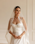 Chantilly lace mantilla veil