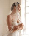 Mantilla veil • Trend 2025 -  STYLE Mantilla