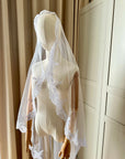 Mantilla veil • Trend 2025 -  STYLE Mantilla
