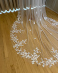 Wedding lace veil • Royal bridal veil
