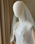 Lace wedding veil