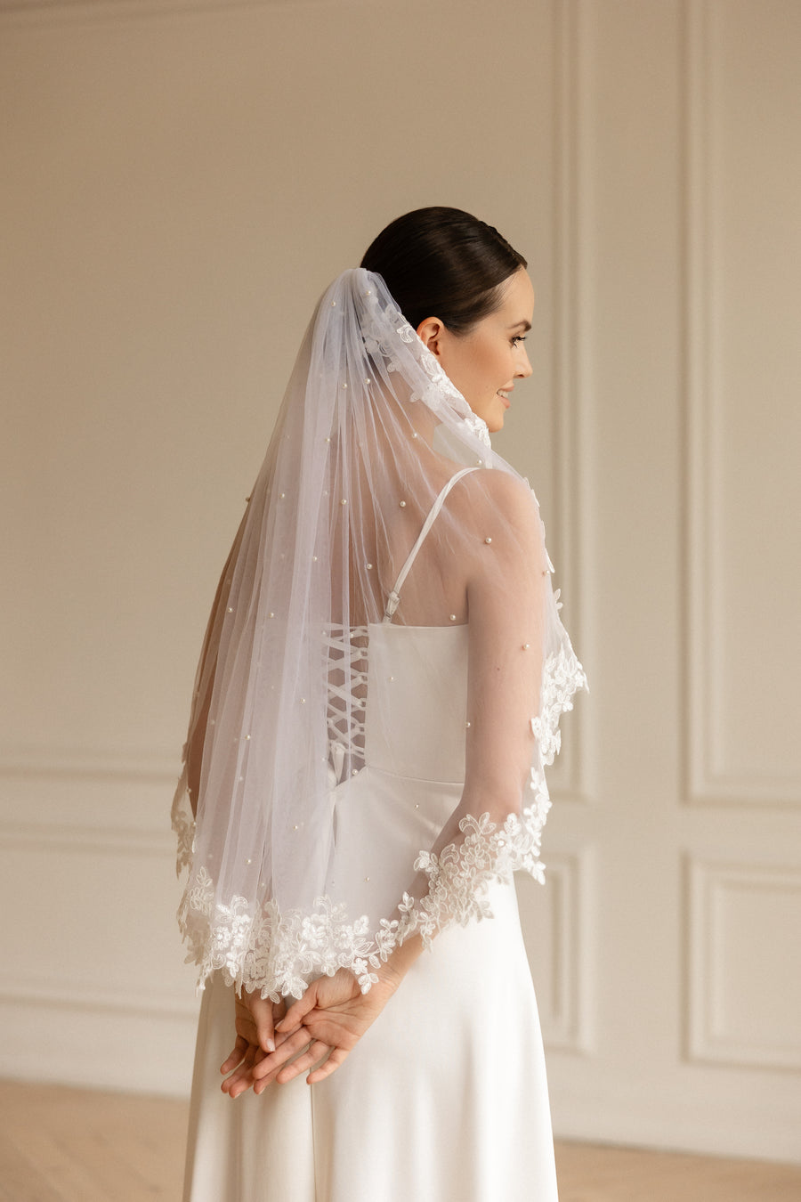 Lace veil with pearls • Unique wedding veil