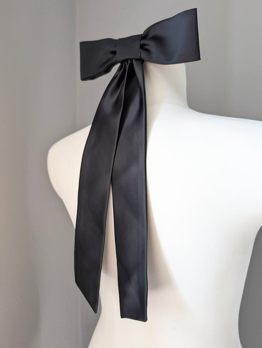 Evening gloves black and bow •  Style Serene