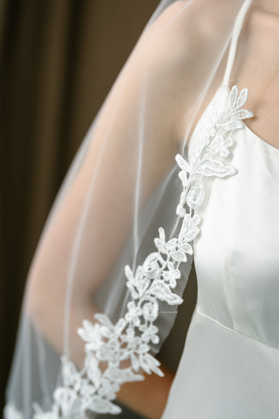 Lace wedding veil