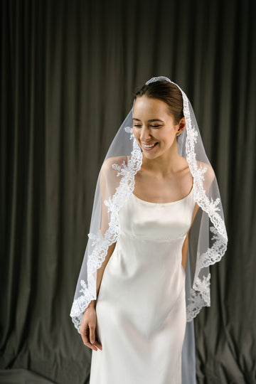 Mantilla veil • Trend 2025 -  STYLE Mantilla