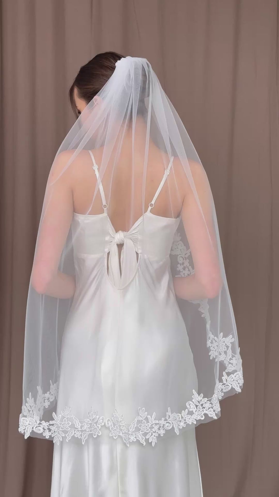 Lace wedding veil